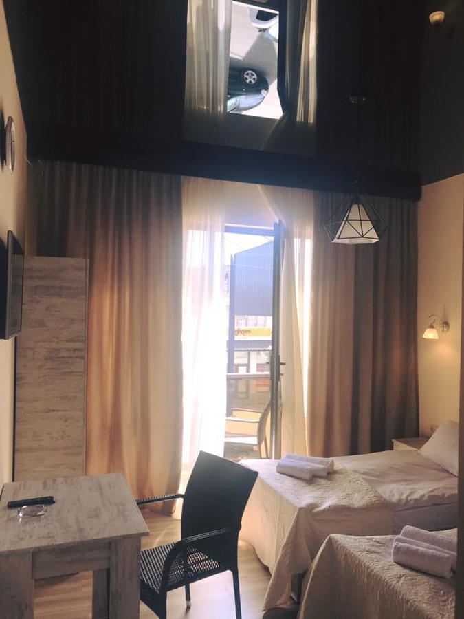 Hotel Lazika Zugdidi Zewnętrze zdjęcie